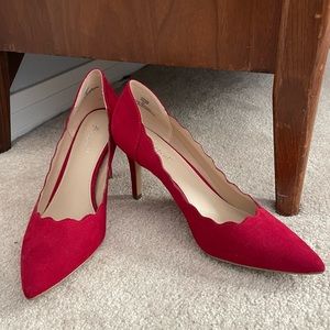 Red Pumps